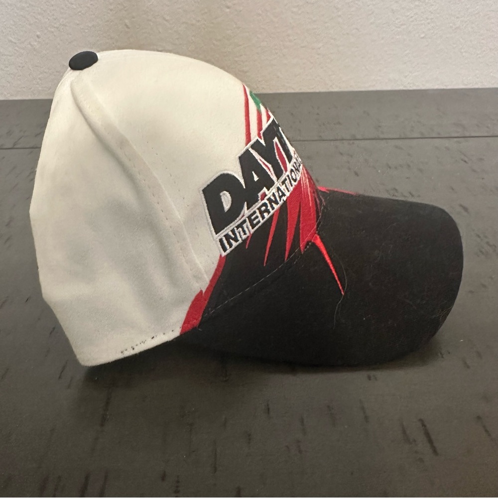 Vintage Daytona International Speedway Paint Splatter StrapBack Hat - Picture 3 of 5
